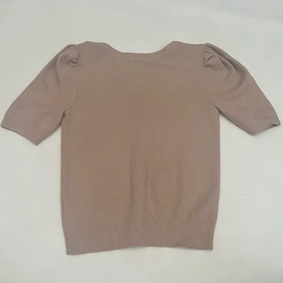 Rachel Zoe Short Sleeved Button front v neck Sweater size medium - Picture 9 of 9